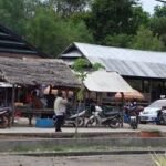 pedagang kuliner pantai goa Sumbawa