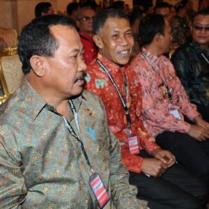 Pemkab Sumbawa Raih Penghargaan Anugerah Daerah Berprestasi Penerima DID 2016