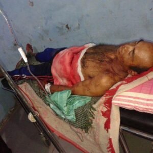 Perampok Bercadar, Tebas Pemilik Rumah