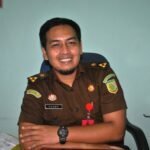 Kejati NTB Limpahkan Tersangka Illegal Loging ke Kejari Sumbawa