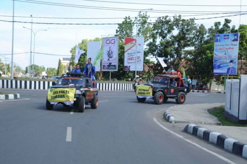 atlet-pon-terima-hadiah-2