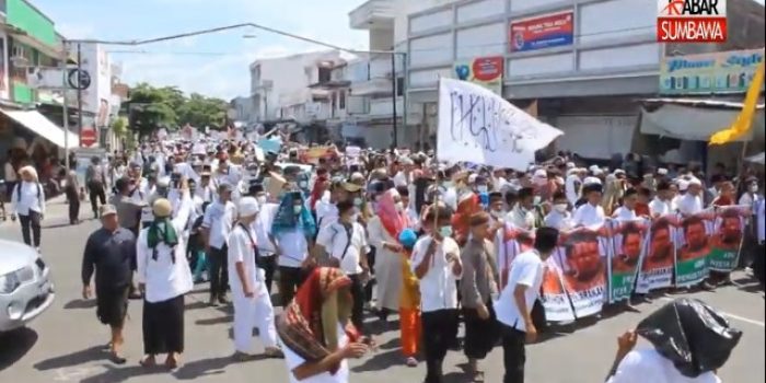 Demo Penolakan Penistaan Agama di Kabupaten Sumbawa