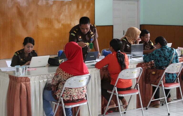 Pemerisaan para saksi terkait dugaan penyimbangan PNPM Labuhan Badas