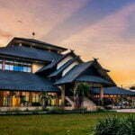 Mengenal Sejarah Mesjid Agung Nurul Huda Sumbawa