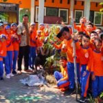 Peduli Lingkungan Sekolah, SIT Sumbawa Cendikia Tanam Seribu Pohon