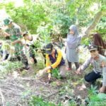 Polsek Rhee Peduli Penghijauan