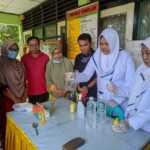 Gandeng SMK Islam Farmasi, SDN Kerato Buat Disinfektan dan Hand Sanitizer