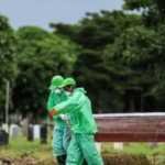 Bupati dan Walikota Diminta Sosialisasikan Protokol Pengurusan Jenazah Covid-19