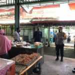 Cegah Covid-19, Kapolres Sumbawa Himbau Pedagang Jaga Kebersihan