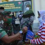 Kurangi Dampak Sosial Covid-19, Korem 162/WB Bersama Inti NTB Berbagi Sembako