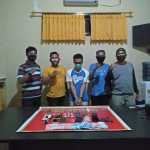 Polisi Tangkap Terduga Pengedar Narkoba di Pinggir Jalan