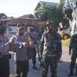 TNI-Polri Bersinergi Putus Mata Rantai Penyebaran Covid-19 di Sumbawa