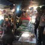 Polres Sumbawa Razia Penerapan Protokol Kesehatan di Pasar Kerato