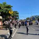 Aparat Gabungan Amankan Pendaftaran di KPU Sumbawa