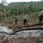 Polsek Batulanteh Rutin Patroli Karhutla