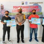 Kasat Lantas Polres Sumbawa Serahkan Hadiah Photo Contest