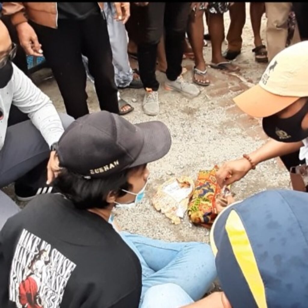 Polisi Amankan Paket Berisi Tembakau Gorila di Brang Biji