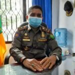 Satpol PP Sumbawa Gencarkan Penyemprotan Disinfektan