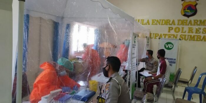 Tim Medis Polda NTB Pastikan Kesehatan Personel Polri di Sumbawa Barat