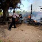 rumah terbakar di moyo hilir