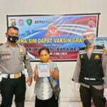 urus sim dapat vaksin gratis