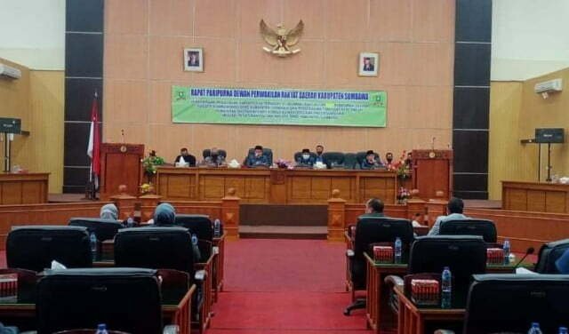 Paripurna DPR tentang ranperda