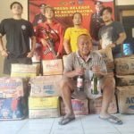 Ratusan Botol Miras Gagal Beredar