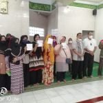 Emak-Emak di Lempeh Dapat Bantuan Modal Dari Ansori