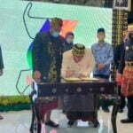 Bupati Sumbawa Komit Dukung Percepatan dan Perluasan Pelayanan Publik