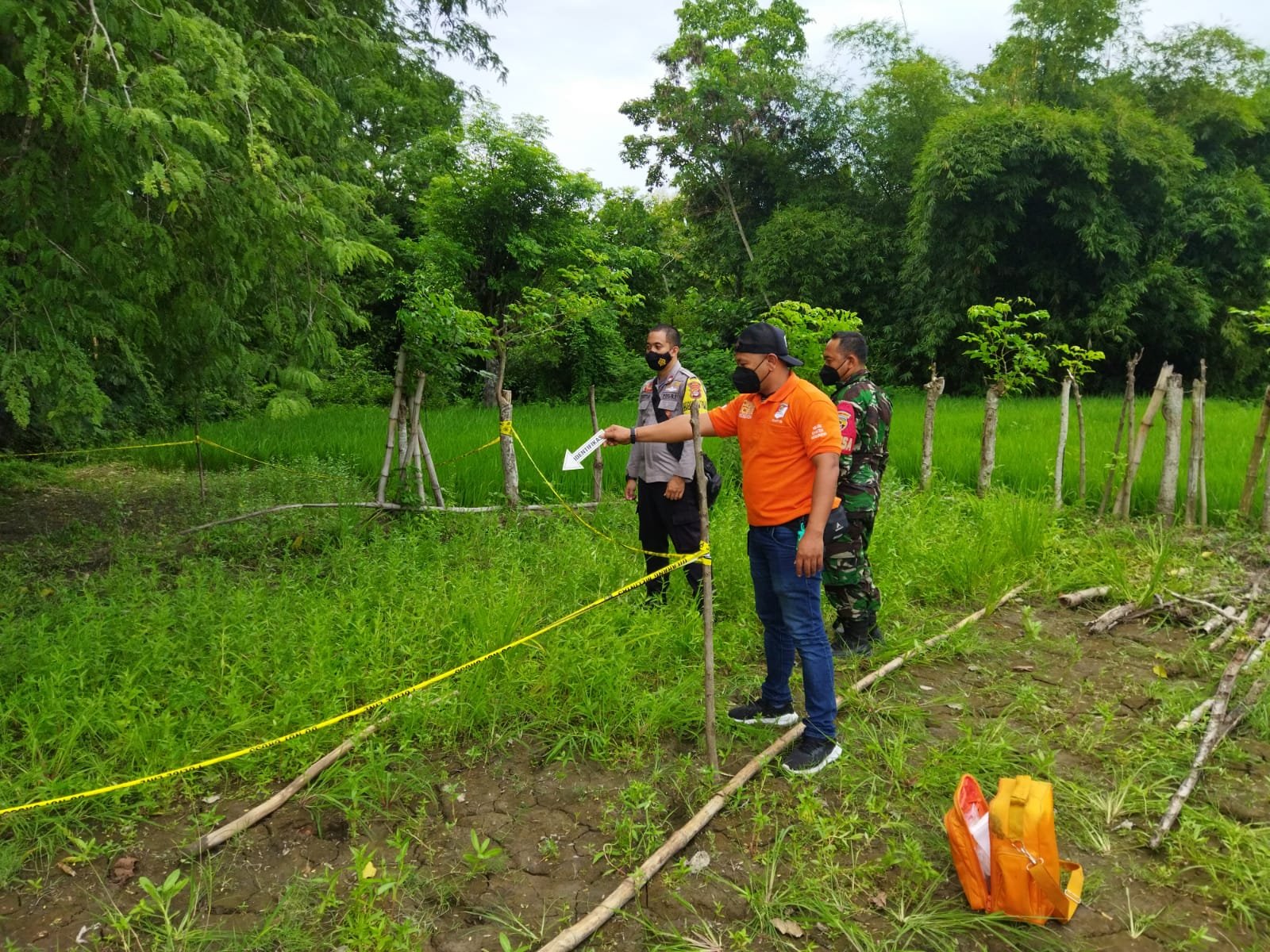 Polres Sumbawa Olah TKP Penemuan Mayat di Alas Barat