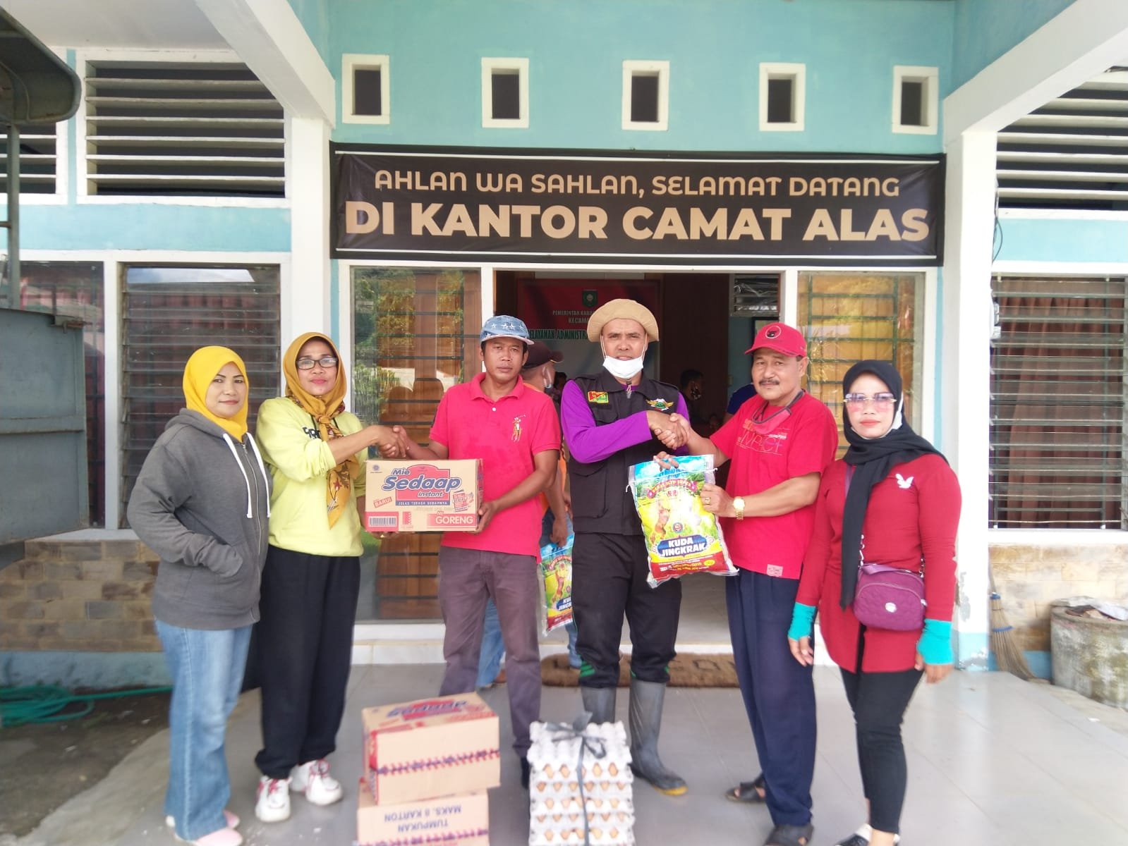 Alas Dilanda Banjir, PDIP Salurkan Bantuan