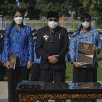 Lantik 309 PNS, Bupati Sumbawa Minta Beri Contoh Kepada Masyarakat