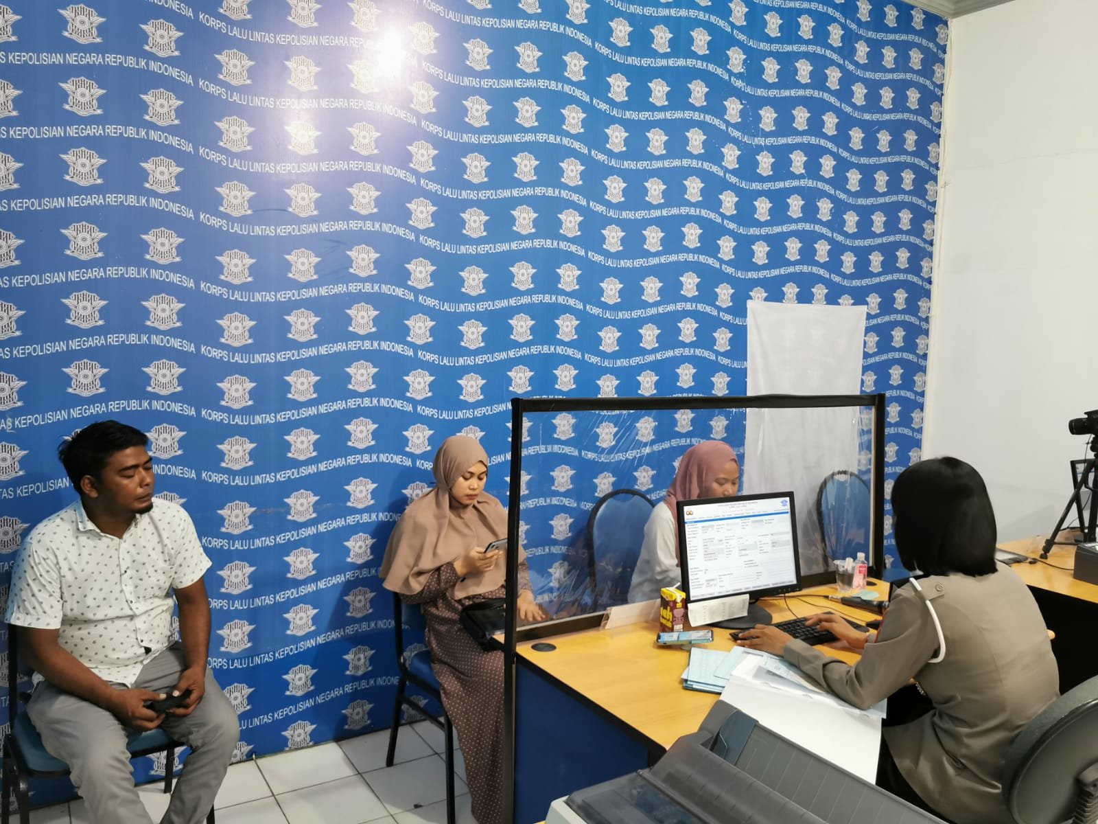 Lahir 1 Juli, Warga Dapat SIM Gratis dari Polres Sumbawa