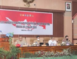 Bupati Sumbawa Harapkan Peran Masyarakat Berantas PMK 