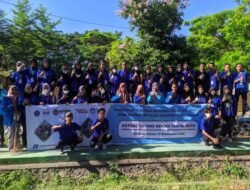 GNRM UNSA: Wujudkan Indonesia Bersih  Melalui Gerakan Gotong Royong  Bersih Kampus, Sungai, Pantai, dan Taman Kota