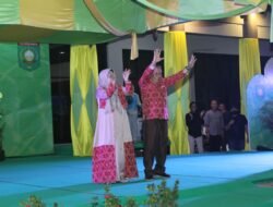 Bupati Harapkan Tenun Ikat Sumbawa Dikenal Lebih Luas