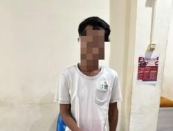 Asik Duduk di Belakang Rumah, Terduga Pengedar Diringkus Polisi
