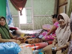 Diduga Keracunan Ikan Buntal, Disos Sumbawa Beri Bantuan Pada Elsa