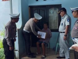 Saltantas Polres Sumbawa Beri Bantuan Pada Sejumlah Korban Lakalantas