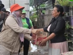 Wabup Sambangi Korban Banjir Empang