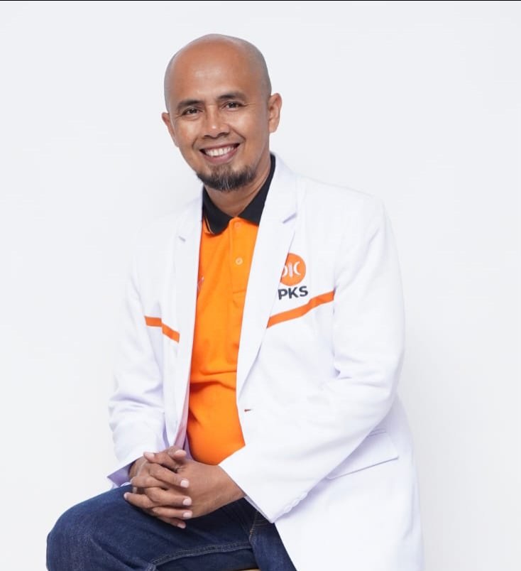 Menuju Parlemen, Fajar Rachmat Bacaleg PKS Dapil V