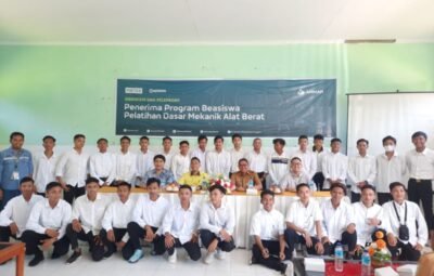 30 Peserta Asal Sumbawa Dapat Beasiswa Pelatihan Dasar Maknik Alat Berat dari AMMAN