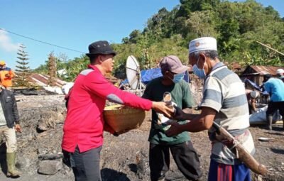 Disos Buka Dapur Umum di Lokasi Kebakaran Musuk