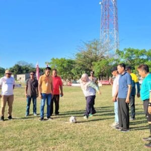 Buka Turnamen Bola Mini, Wabup Tekankan Sportivitas