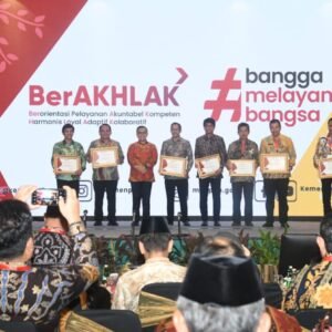 Tata Kelola Pengadaan ASN Terbaik, Kemenkumham Terima Penghargaan dari Menpan RB