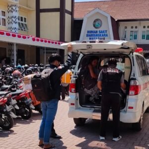 Polisi Olah TKP WNA Tenggelam di Perairan Tiga Gili