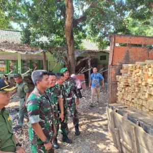 Dandim Sumbawa Bakal Tindak Tegas Oknum Anggota Jika Terlibat Illegal Logging