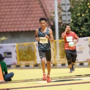 Suwandi Juara di UI Ultra Marathon 2023