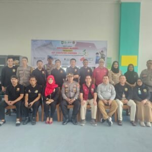 Meriahkan HUT ke-65 Kabupaten Sumbawa, RSUD Sumbawa & DPD PPNI Gelas Sunatan Massal
