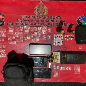 Satres Narkoba Polres Sumbawa Amankan 64 Poket Sabu